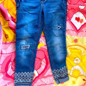Vanilla star size 8 jeans used like new